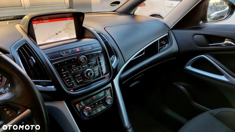 Opel Zafira 1.6 T SIDI Cosmo S&S - 6