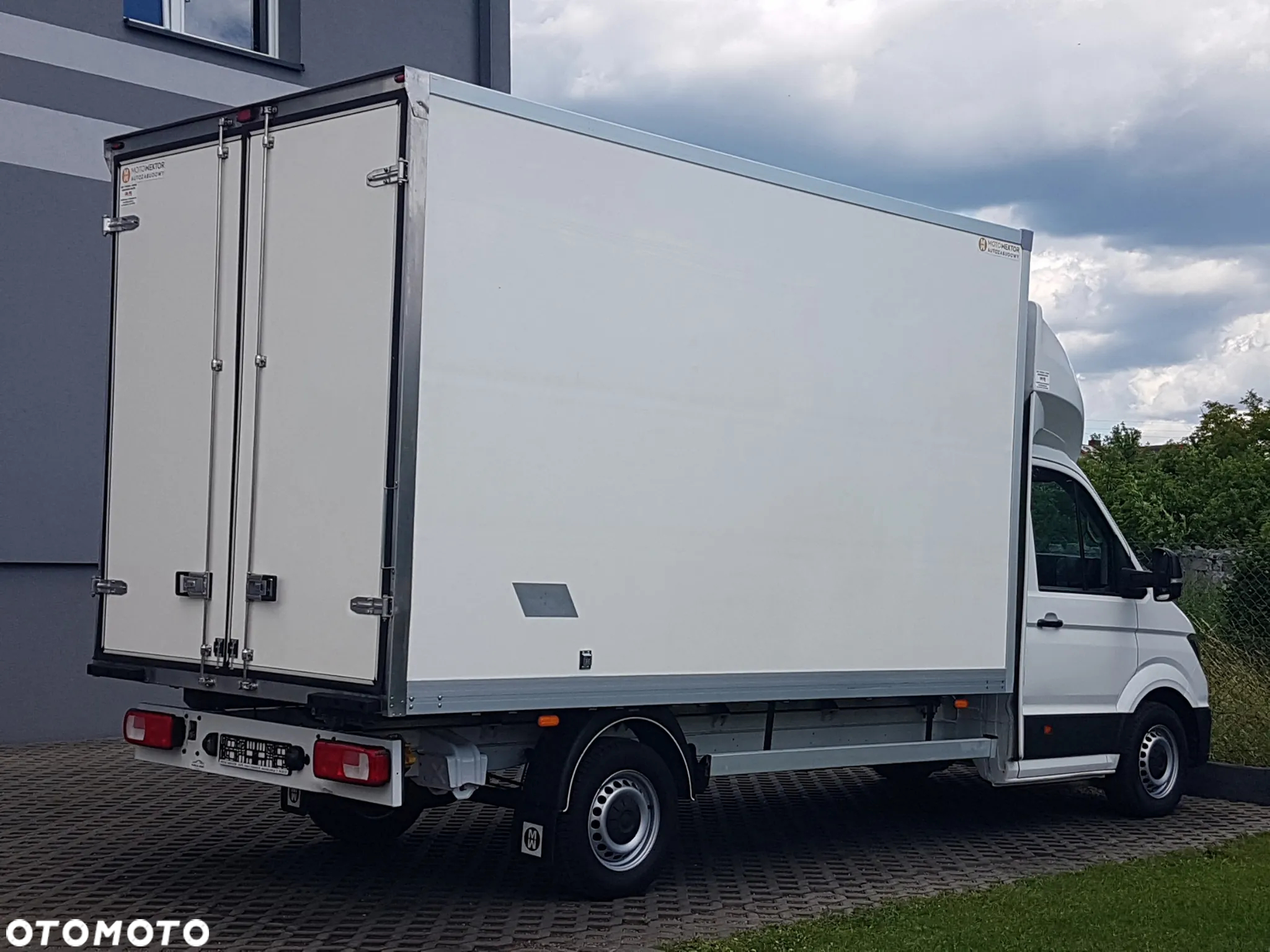 Volkswagen CRAFTER 8 EP KONTENER 4,10x2,15x2,32 KLIMA 2,0 TDI KRAJOWY DMC 3500 KG - 4