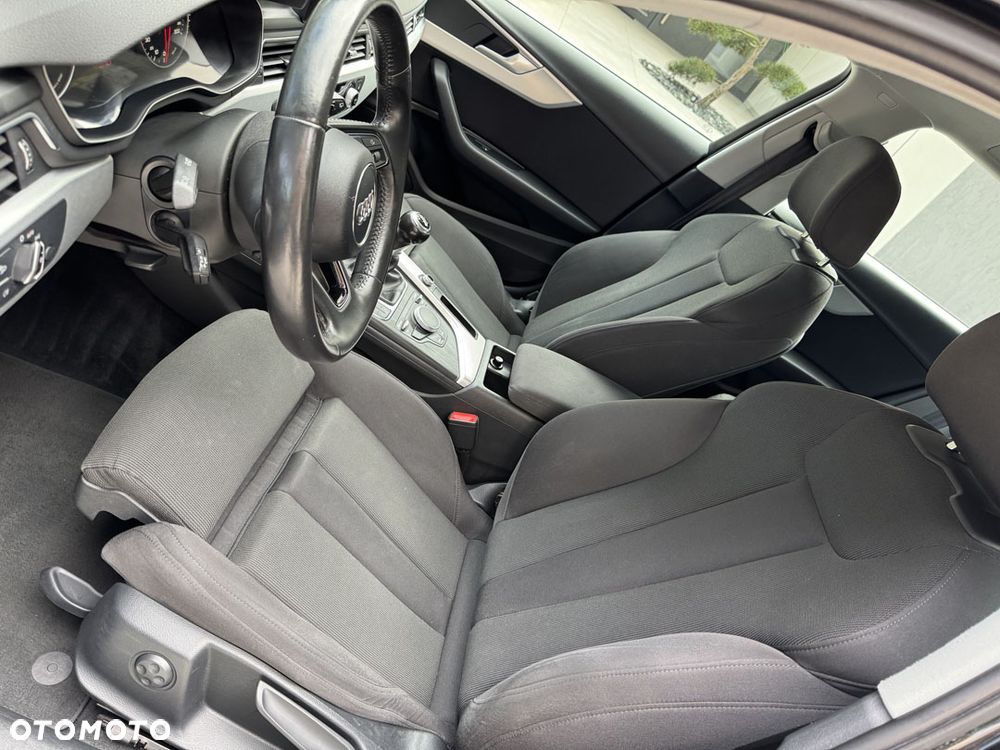 Audi A4 Avant 2.0 TDI design - 20