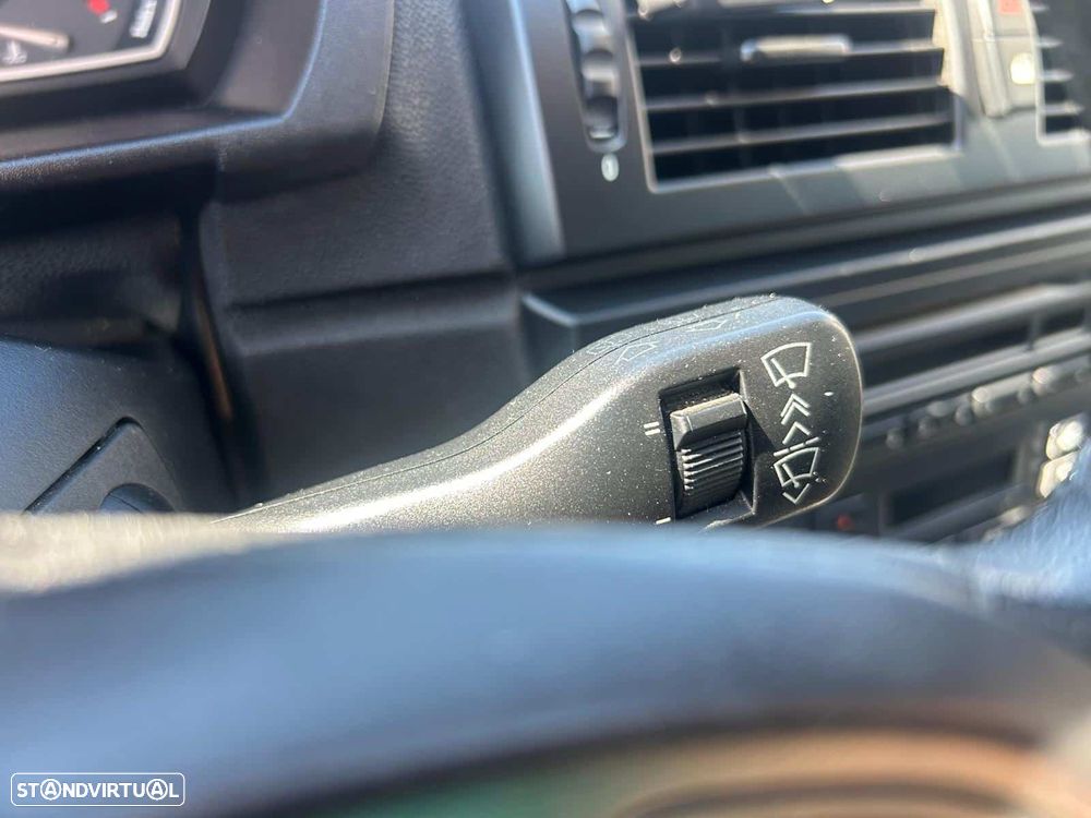 BMW X3 2.0 d - 16