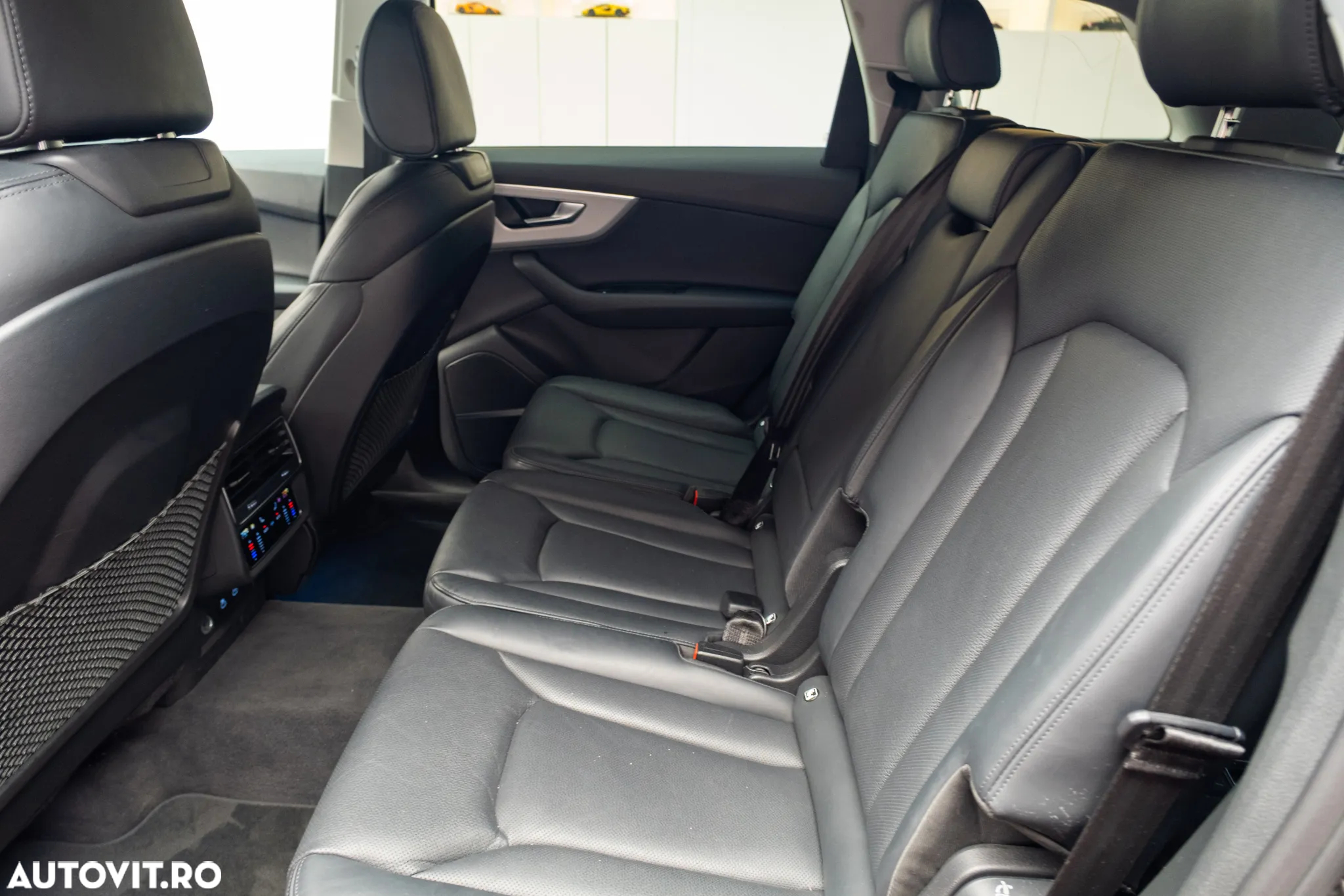 Audi Q7 50 TDI quattro Tiptronic S line - 28
