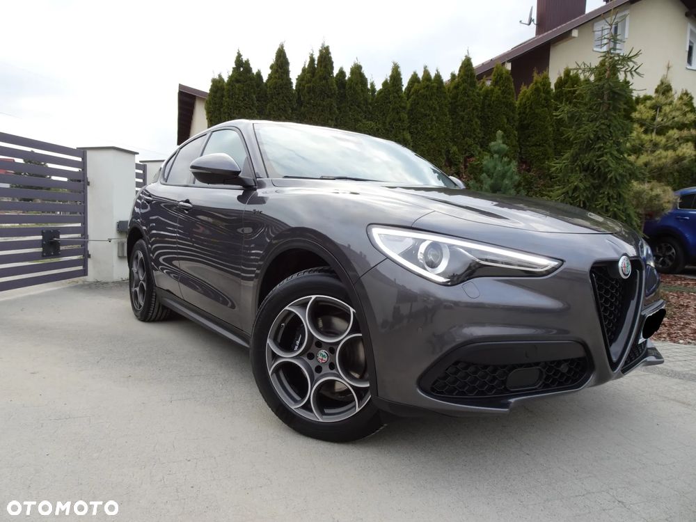 Alfa Romeo Stelvio 2.0 Turbo Sprint Q4 - 8