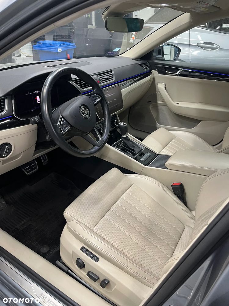 Skoda Superb 2.0 TSI 4x4 L&K DSG - 7