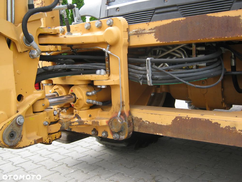 Case 580SR-4PT - 5
