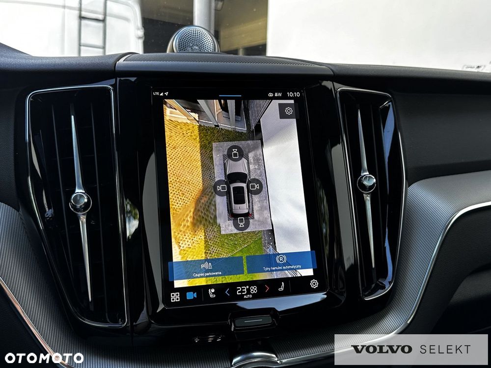 Volvo XC 60 - 32