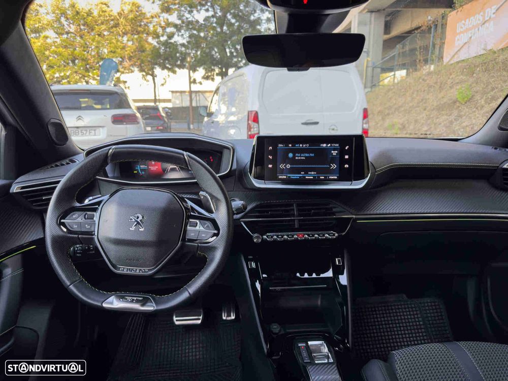 Peugeot 2008 1.5 BlueHDi GT EAT8 - 7