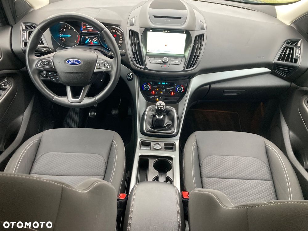 Ford Kuga 2.0 TDCi 4x2 Titanium - 19