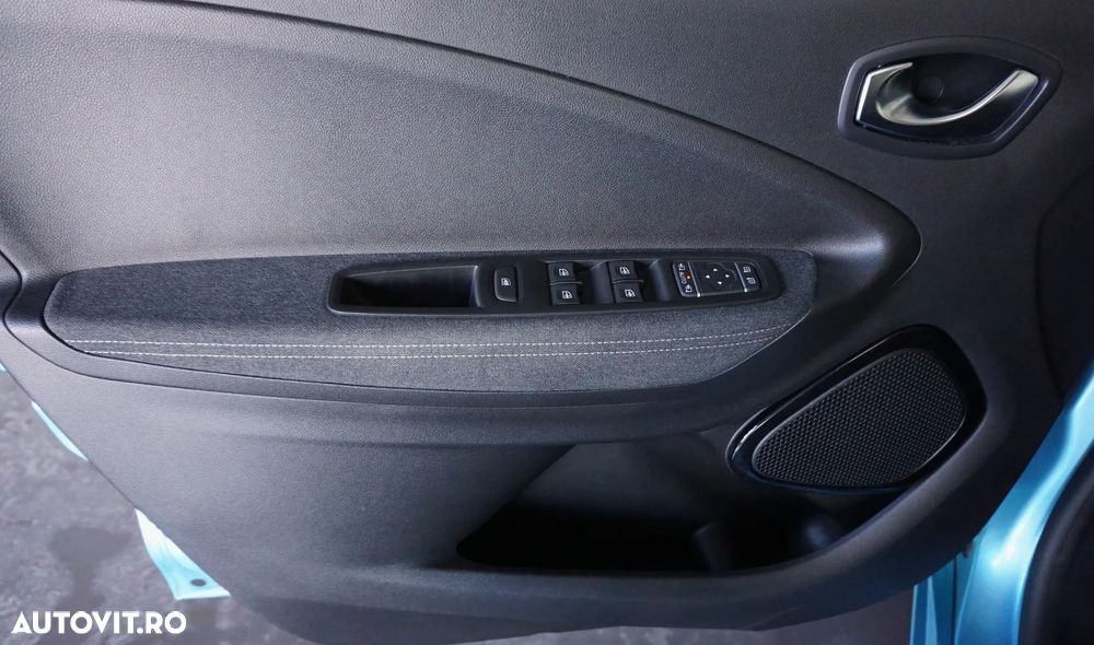 Renault ZOE 50 R135 Iconic - 12