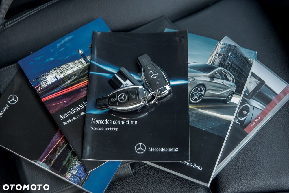 Mercedes-Benz Klasa B 180 7G-DCT Style - 31