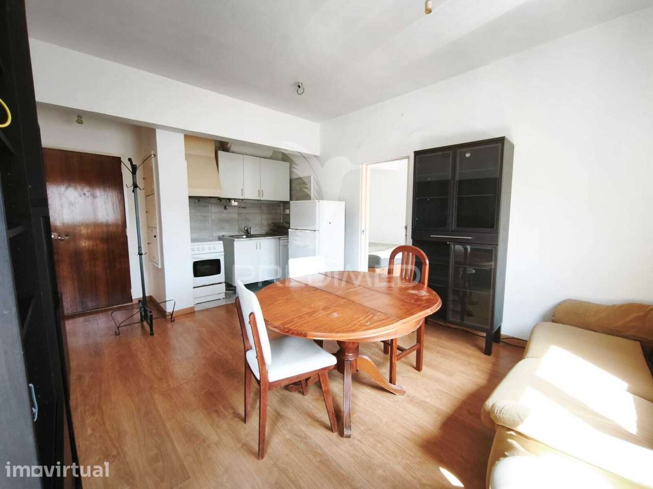 Apartamento T1+1 a 700 m do Metro - Grande imagem: 5/21