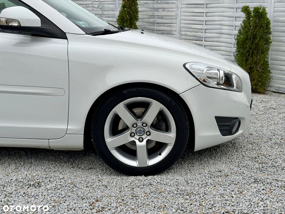 Volvo C70 2.0D Momentum - 29