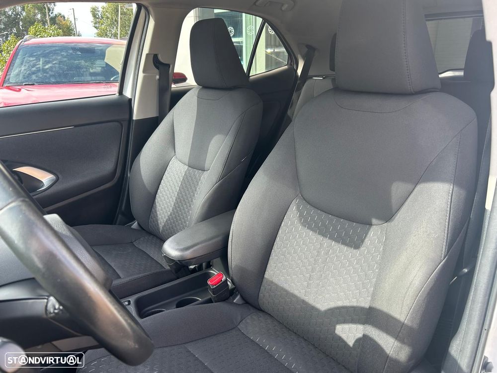 Toyota Yaris Cross 1.5 HDF Comfort Plus - 8