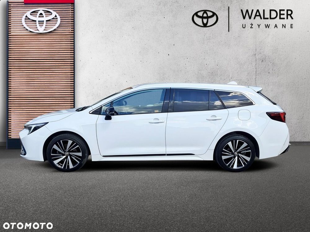 Toyota Corolla - 3