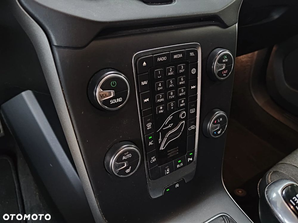Volvo V40 D3 Drive-E Inscription - 9