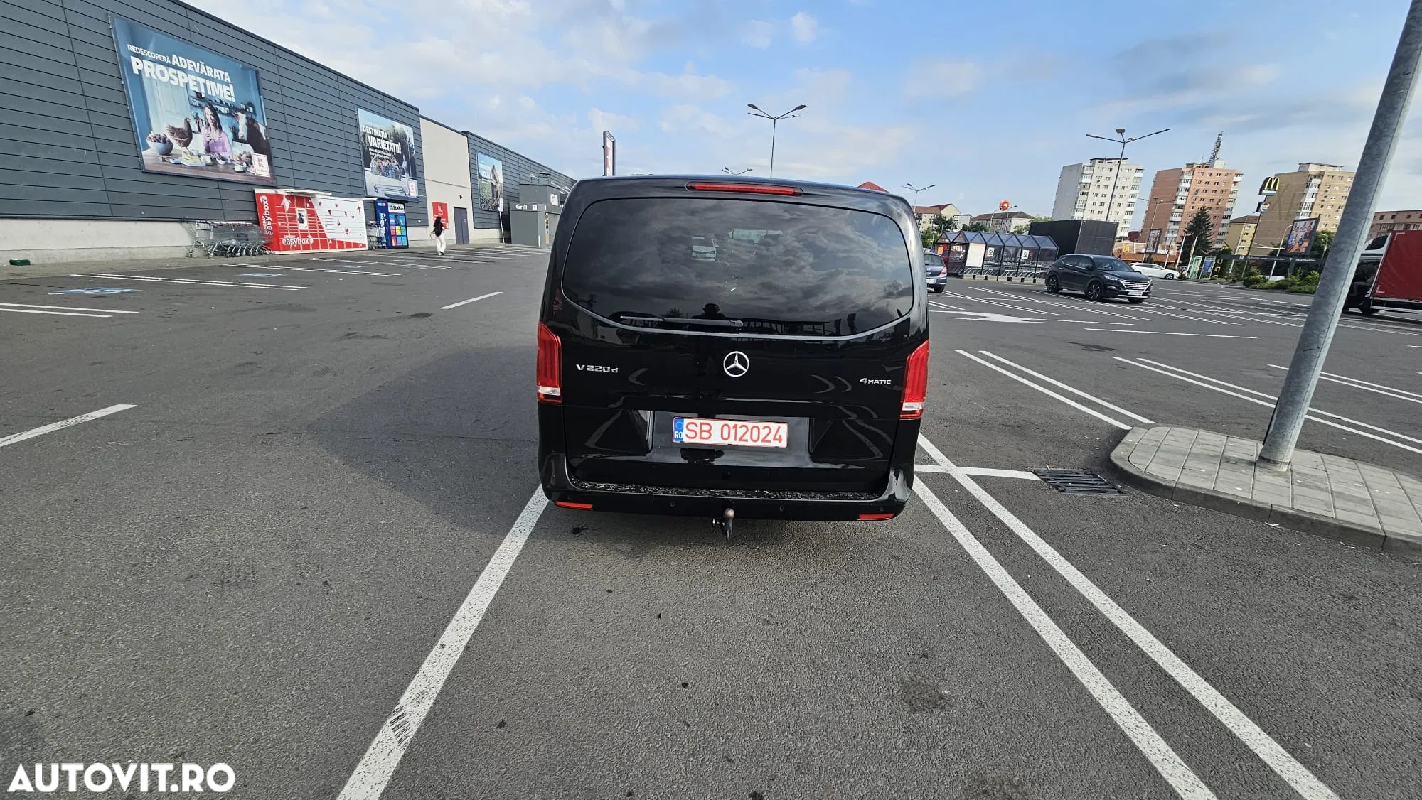 Mercedes-Benz V 220 d extralang 4Matic 7G-TRONIC Avantgarde Edition - 4