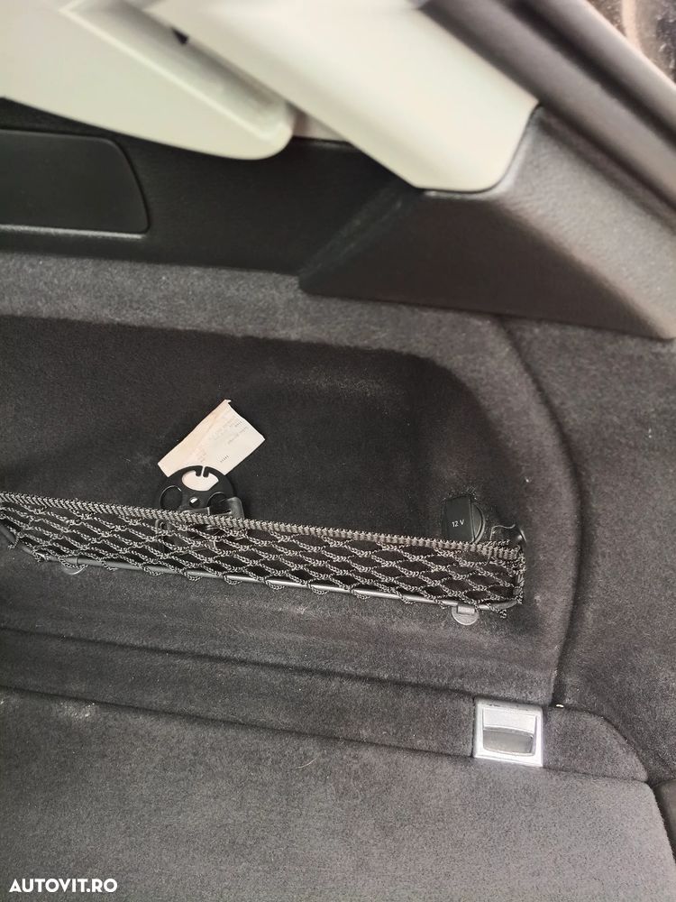 Audi A4 Avant 2.0 TDI S tronic - 13