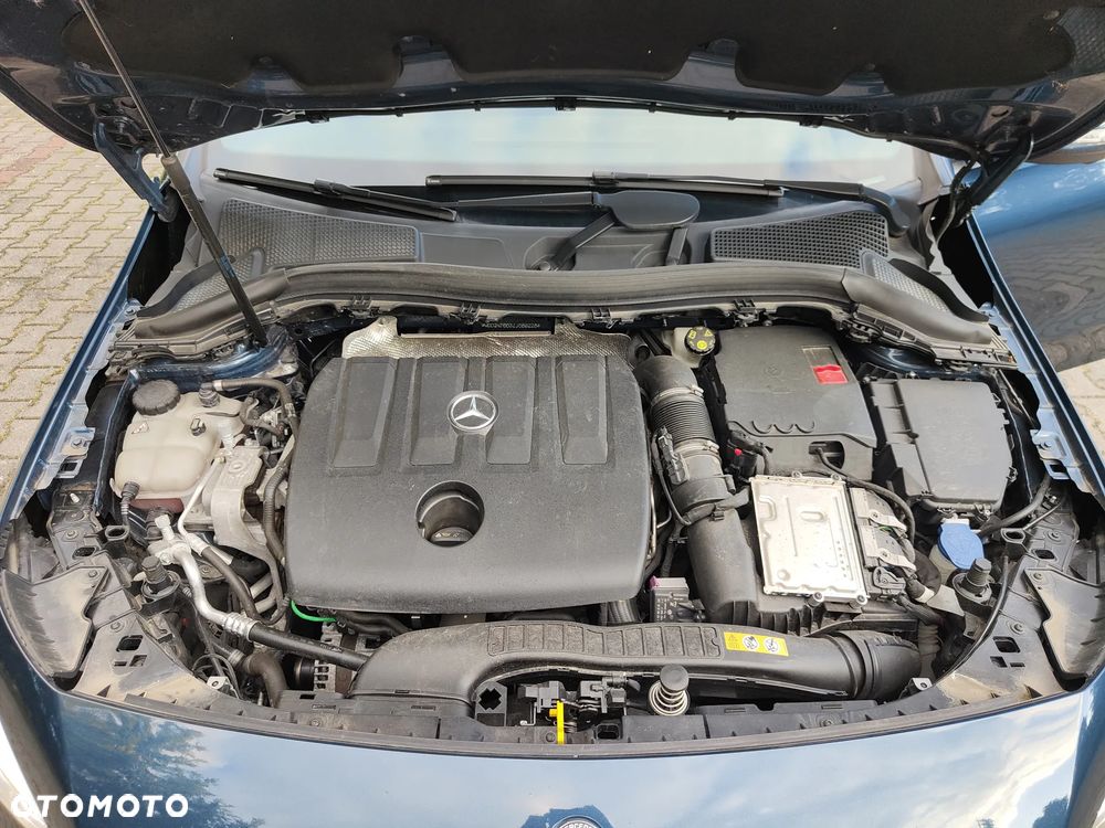 Mercedes-Benz Klasa B 180 d 7G-DCT Progressive - 30