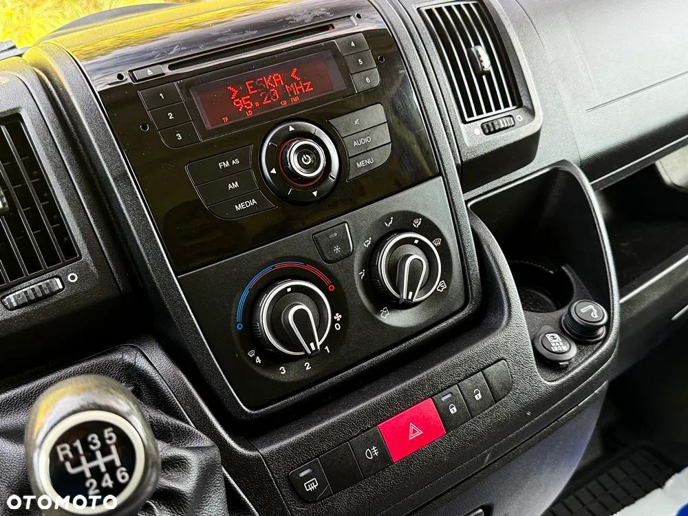 Peugeot Boxer - 25