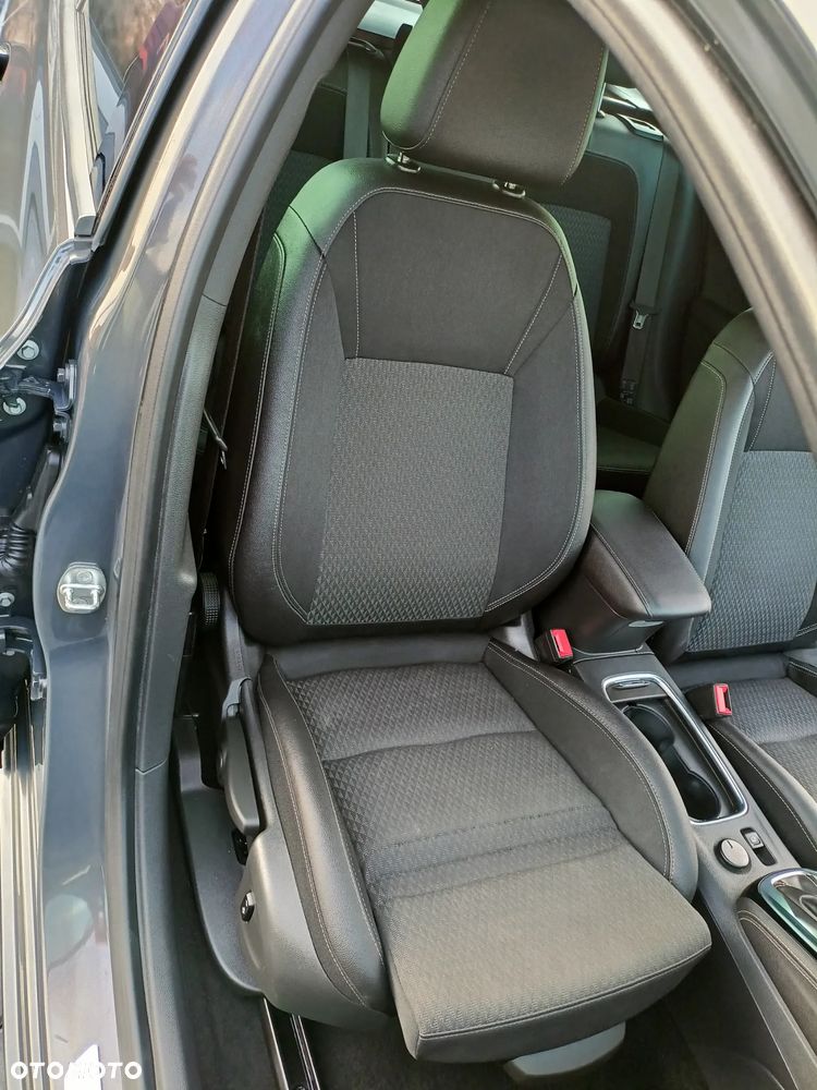 Opel Astra - 32