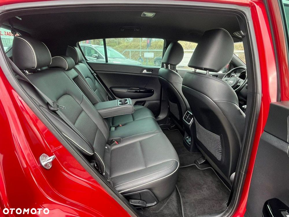 Kia Sportage 2,0 CRDI AWD GT Line - 9