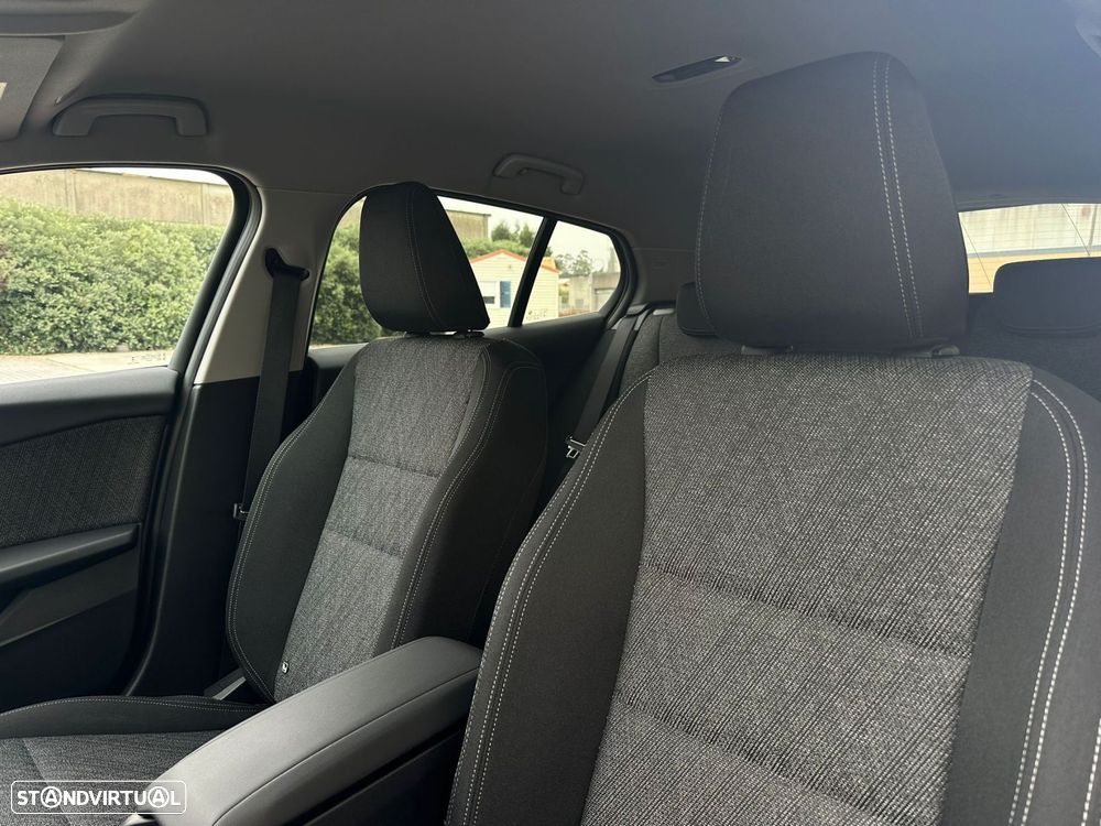 BMW 116 d Pack Desportivo M Auto - 8