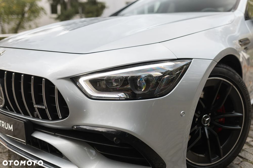 Mercedes-Benz AMG GT 53 4Matic+ Coupe 4D Speedshift TCT 9G - 2