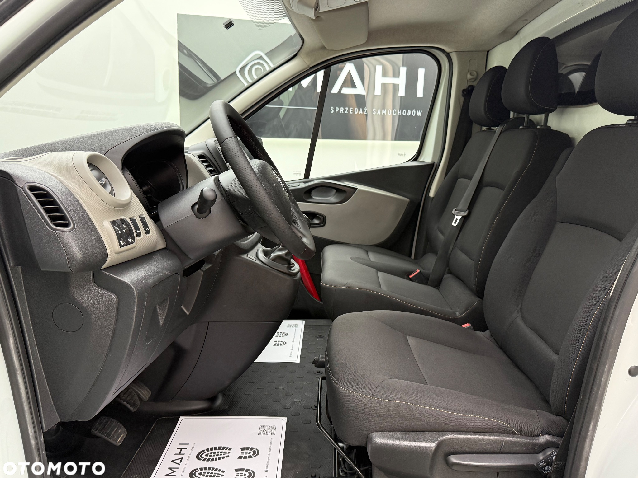 Renault Trafic - 23