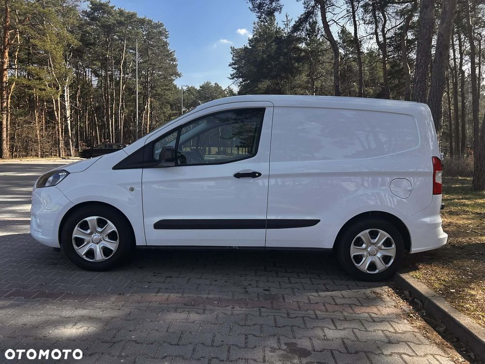Ford Transit courier - 9