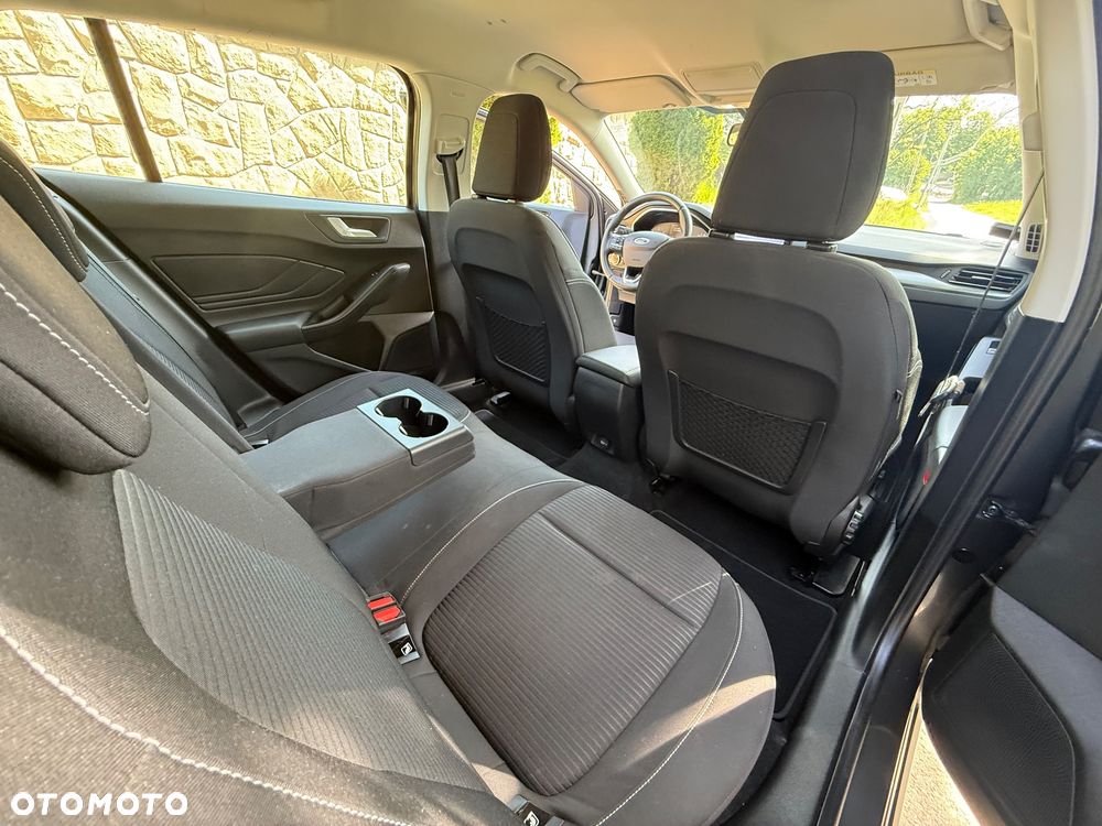 Ford Focus - 6