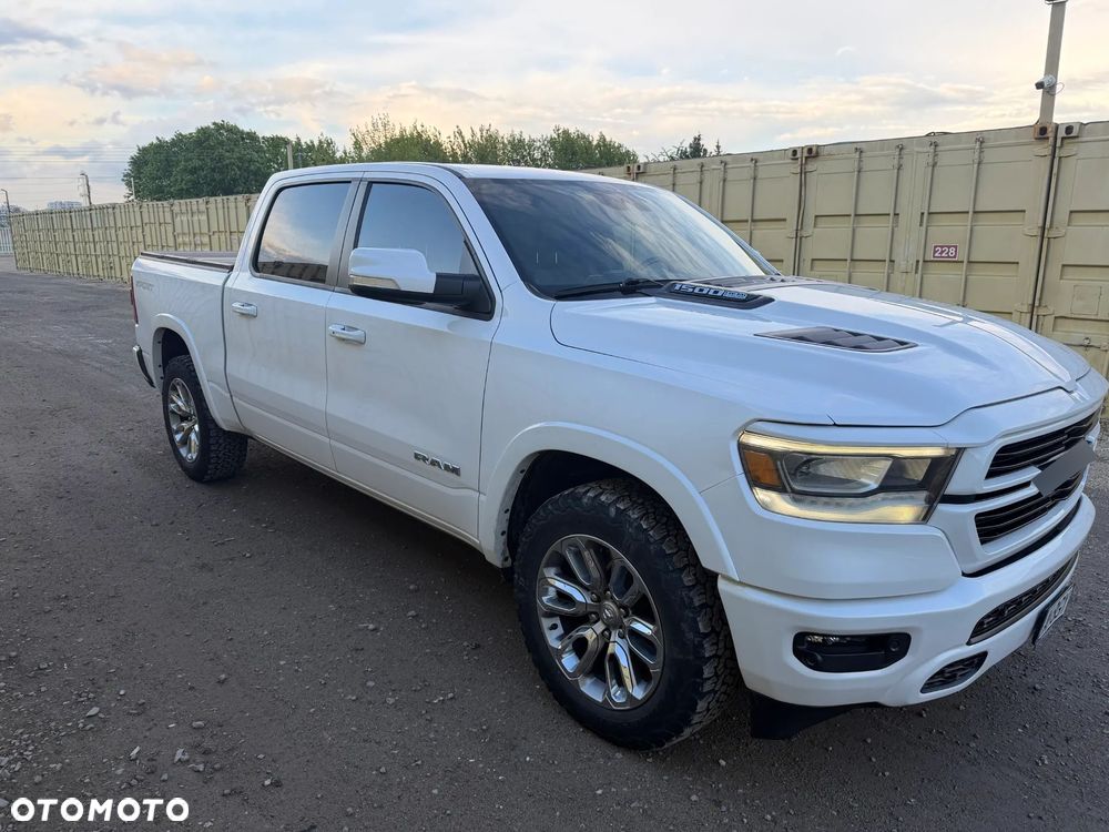 RAM 1500 5.7 eTorque Crew Cab Shortbed Laramie Sport - 5