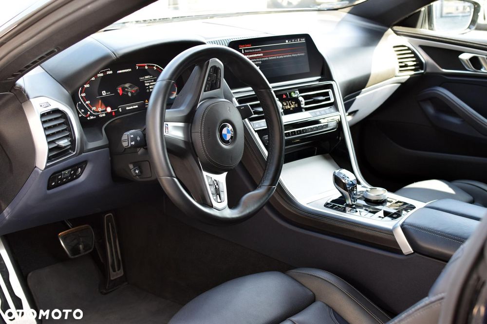 BMW Seria 8 - 10