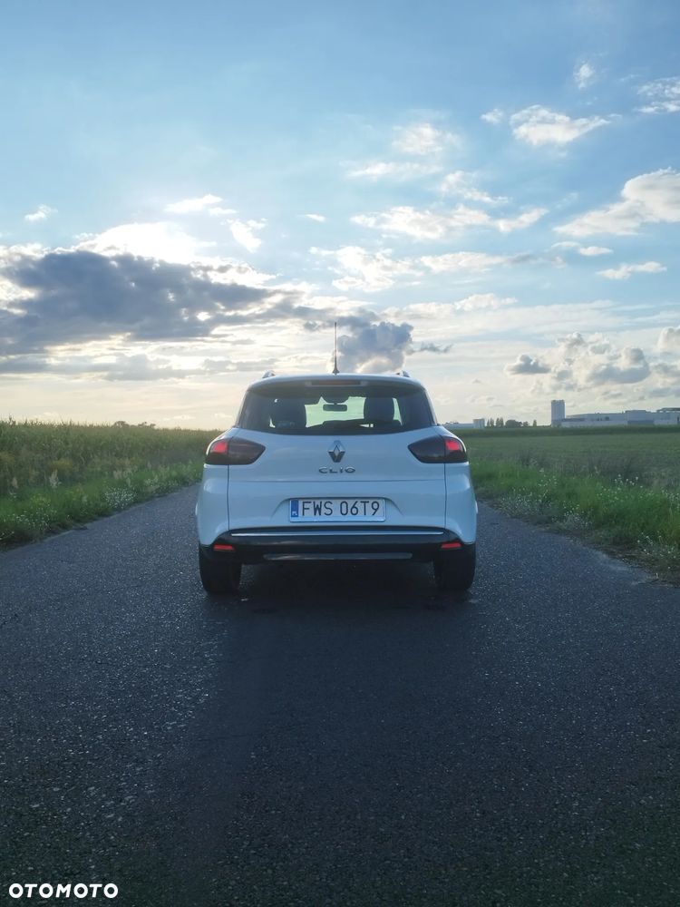 Renault Clio - 7