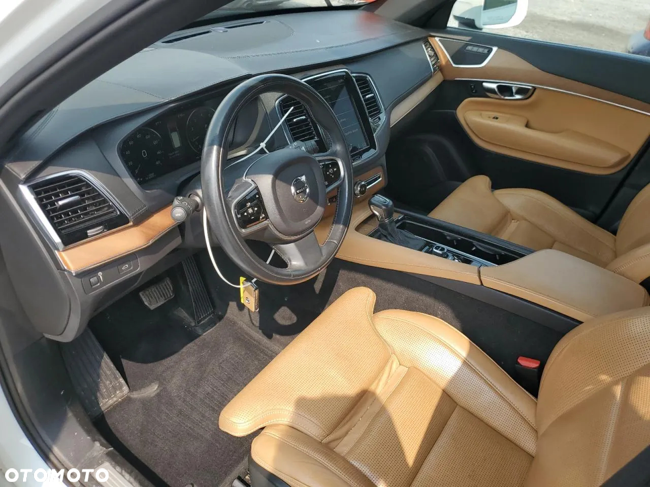 Volvo XC 90 T6 AWD Momentum - 8