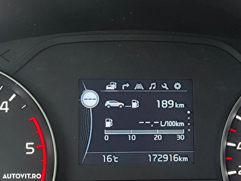 Kia Sportage 2.0 DSL MT 4x4 PREMIUM - 13