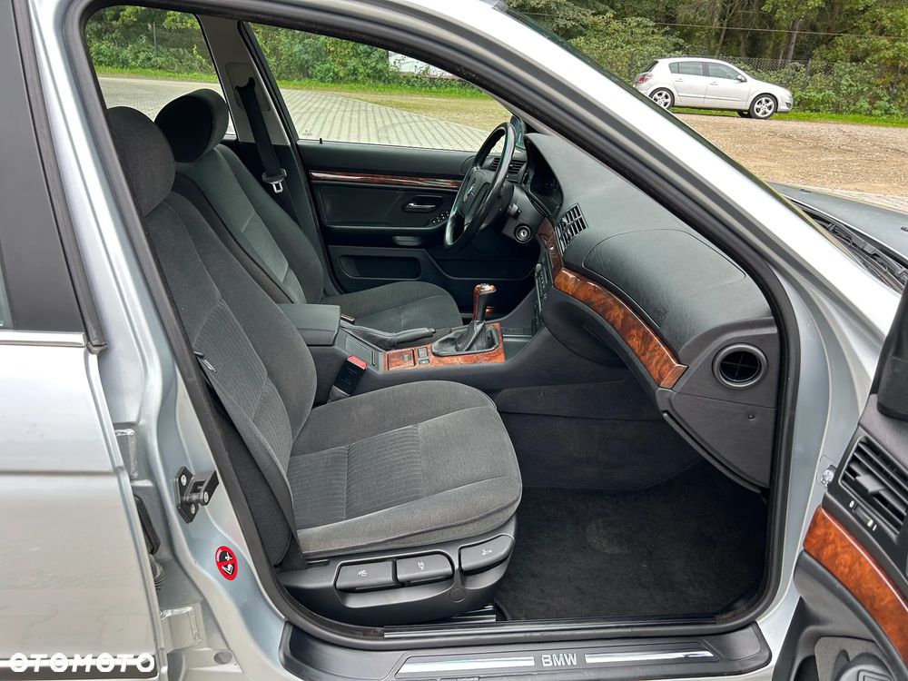 BMW Seria 5 525tds - 3