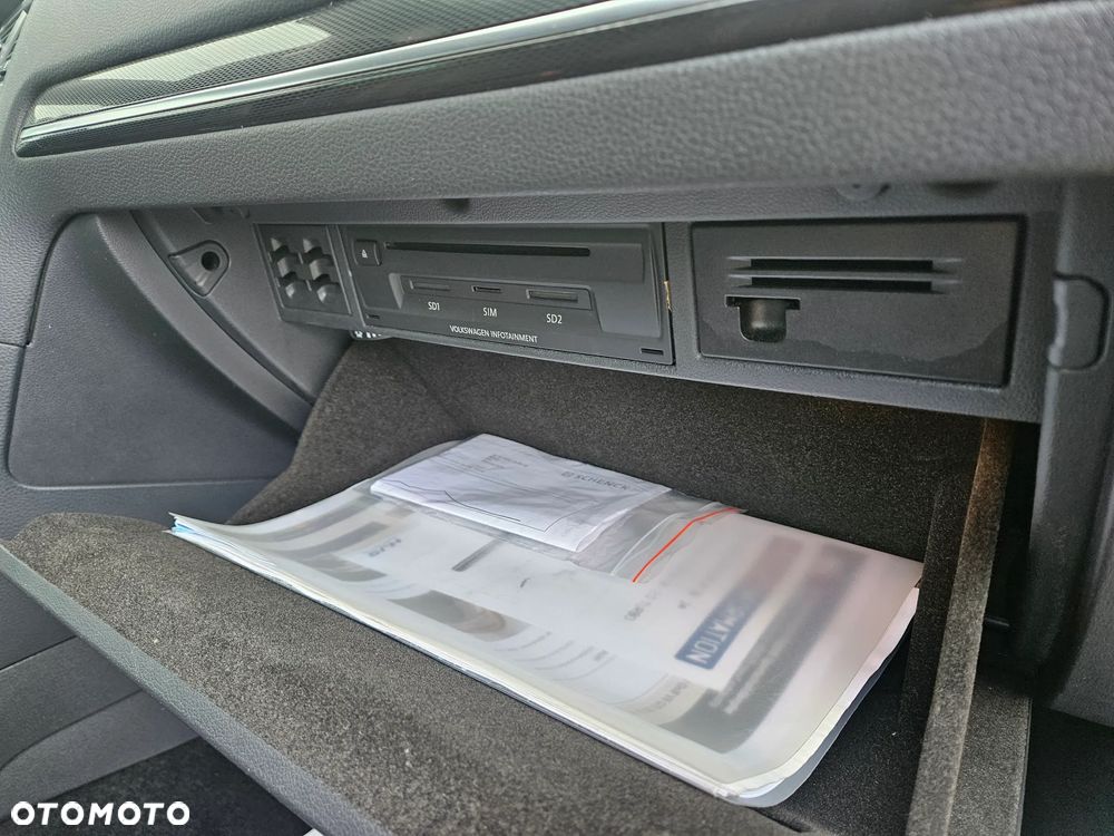 Volkswagen Golf GTI Performance BlueMotion Technology - 24