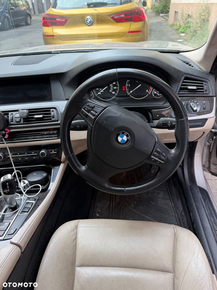 BMW Seria 5 520d - 6