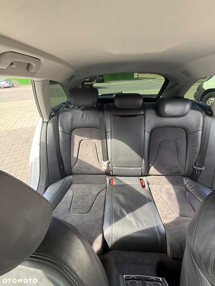 Audi A4 Avant - 11