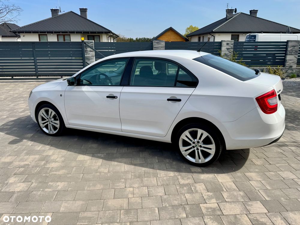 Skoda RAPID - 16