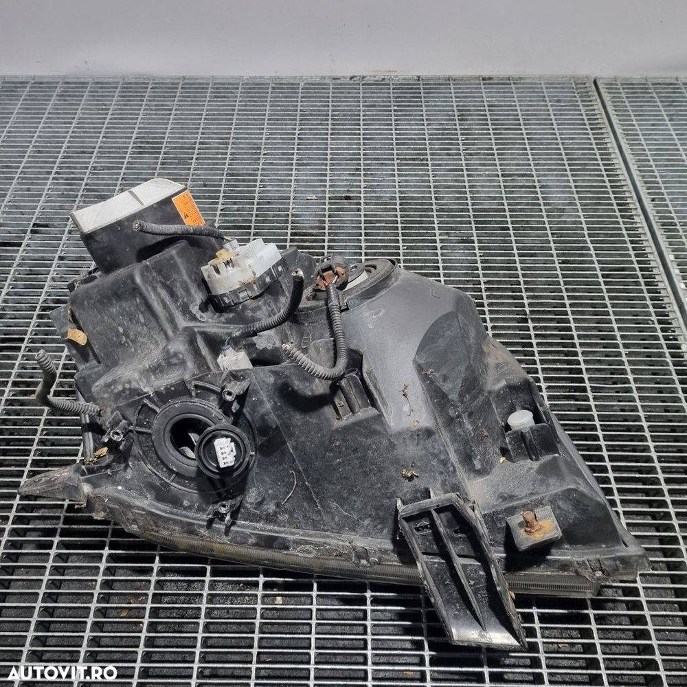 Far Stanga Suzuki Grand Vitara 2006 - 2012 SUV 4 Usi (1415) Xenon - 3