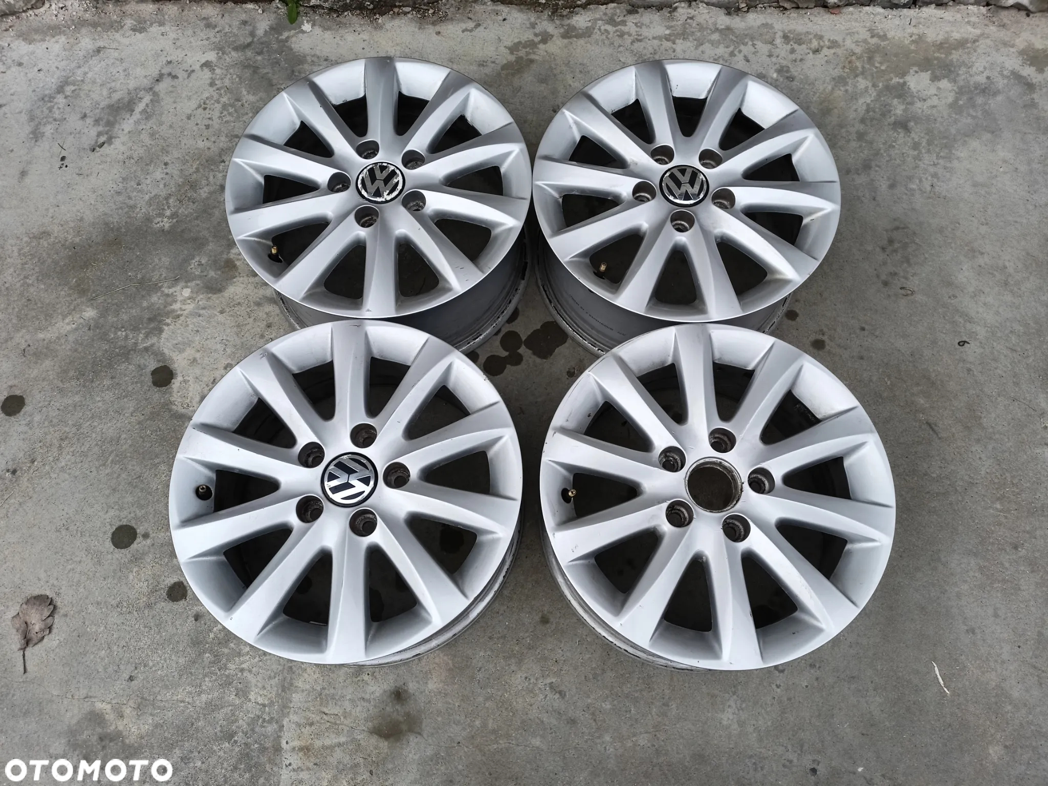 Felgi aluminiowe 15 cali 5x112 Golf V VI VII Jetta  Audi A3  Komplet  Felg - 12