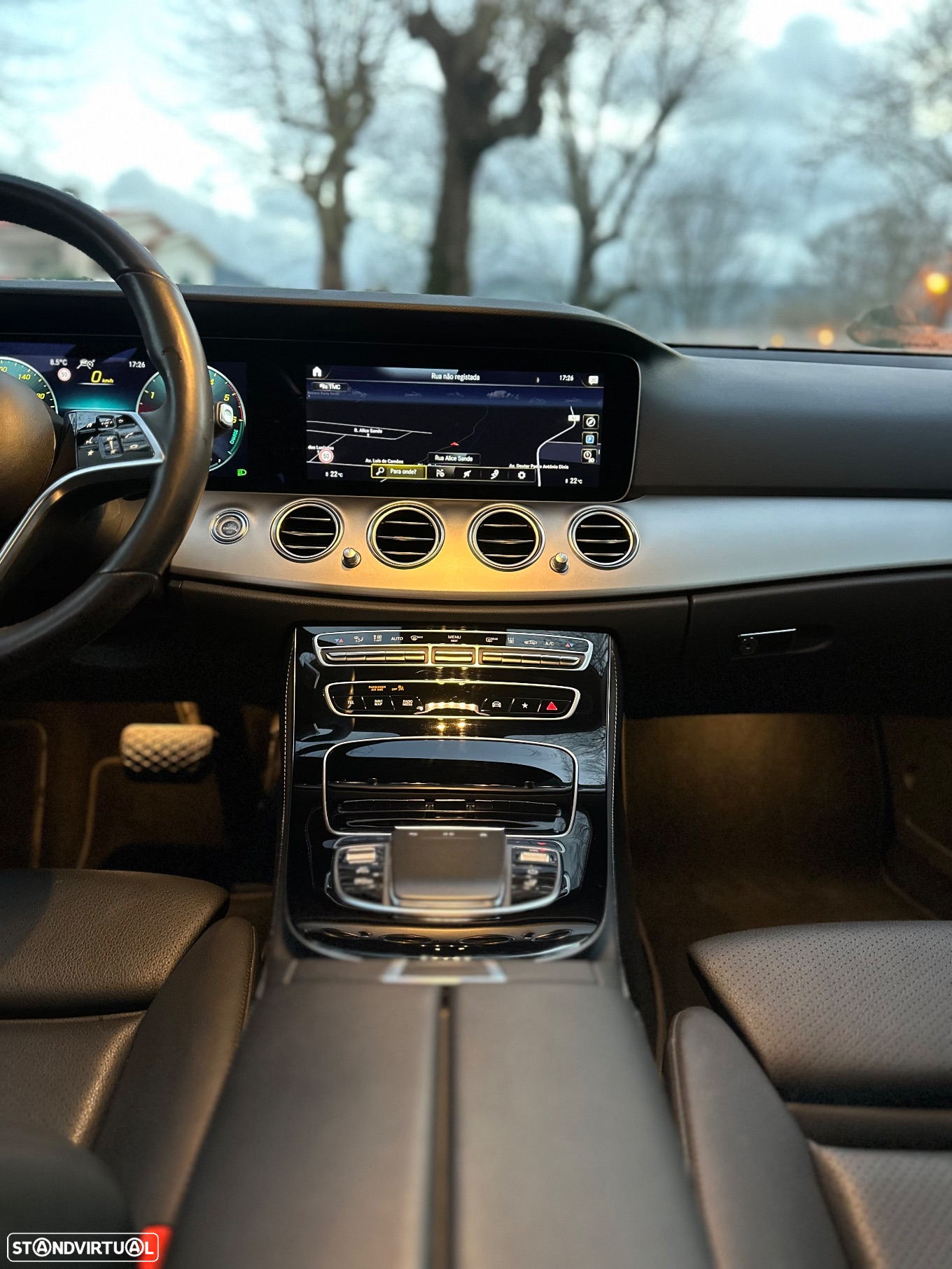 Mercedes-Benz E 300 de Avantgarde - 17