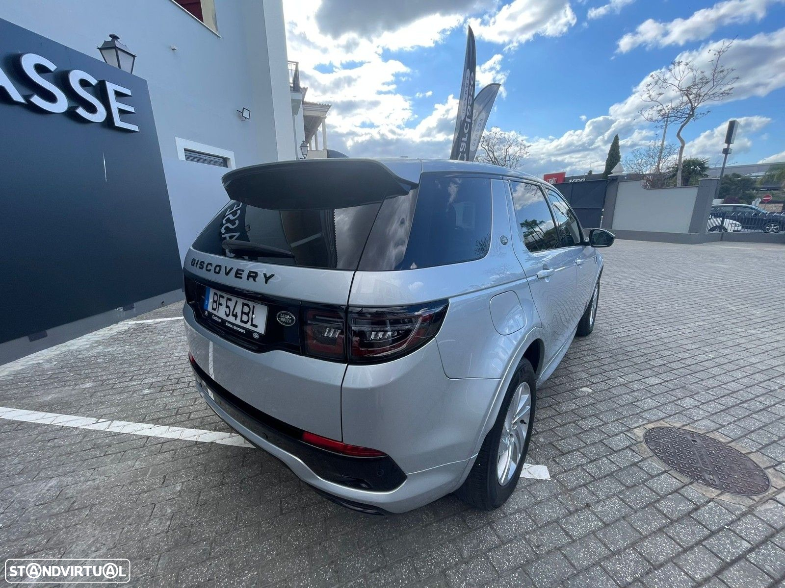Land Rover Discovery Sport - 8