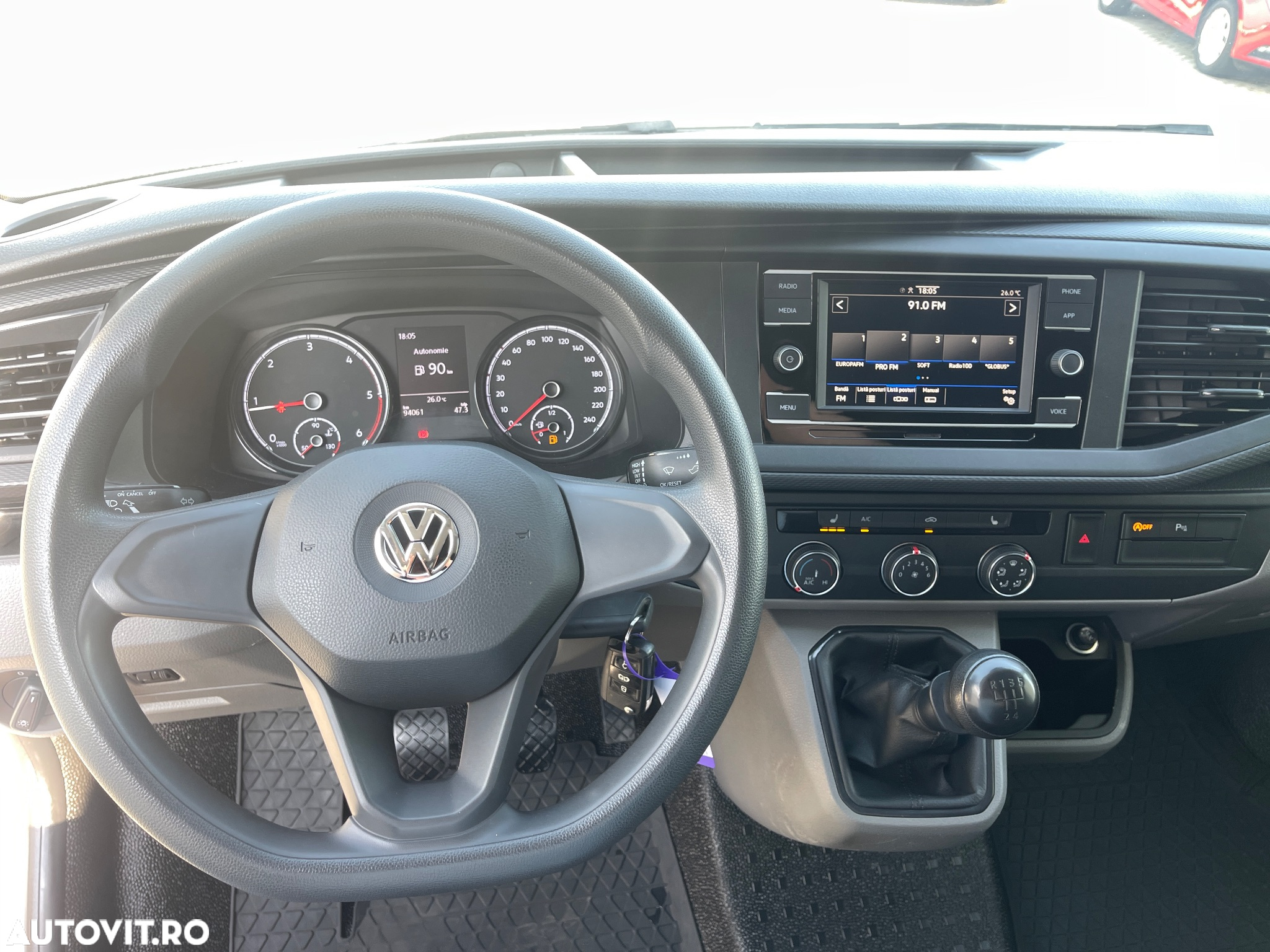 Volkswagen Transporter 2.0TDI LUNG USI SPATE 2CULISANTE - 37