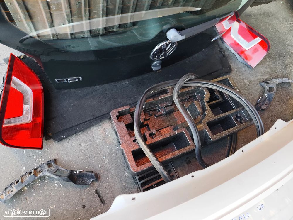 VW UP MALA PARA CHOQUES FAROLIM - TC030 - 6