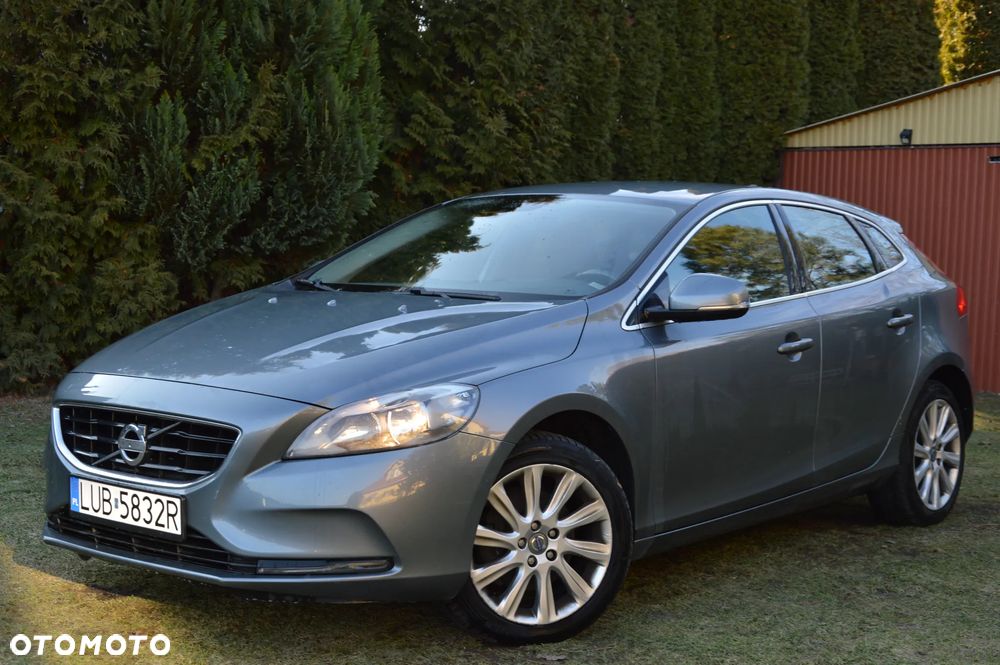 Volvo V40 T3