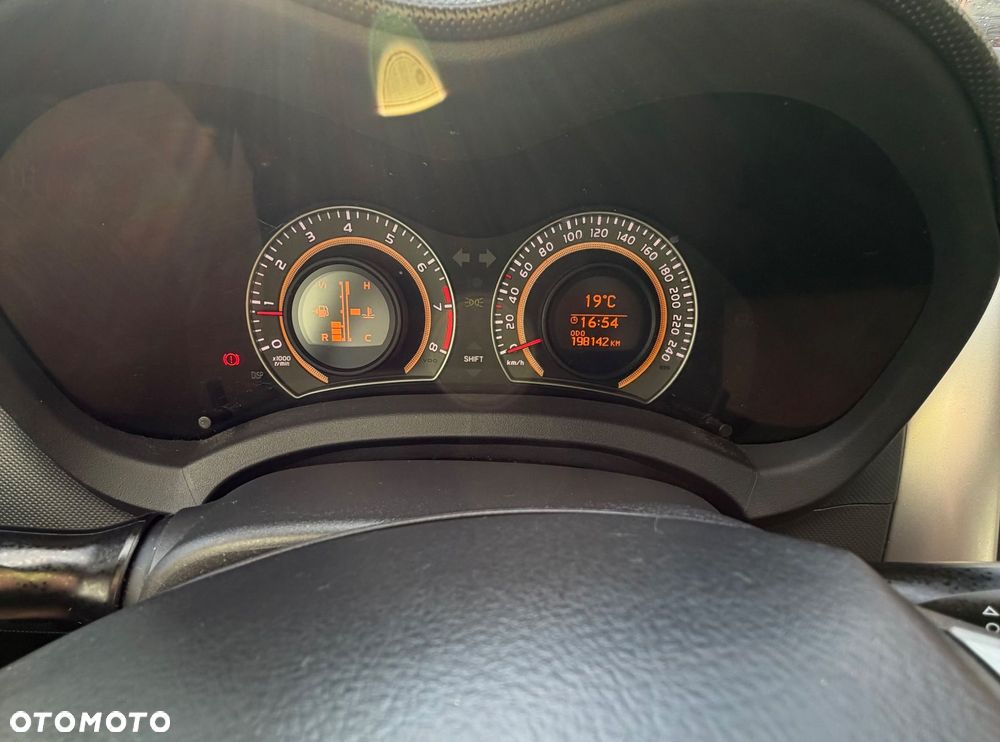 Toyota Auris 1.6 Terra - 3