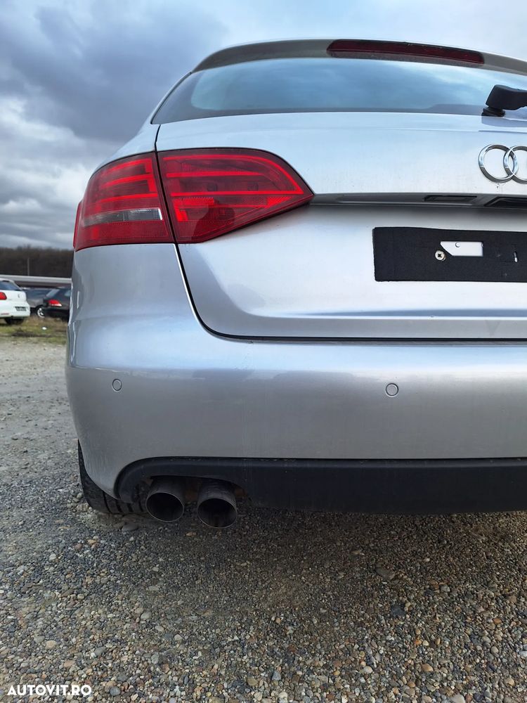 Audi A4 Avant 2.0 TDI - 4