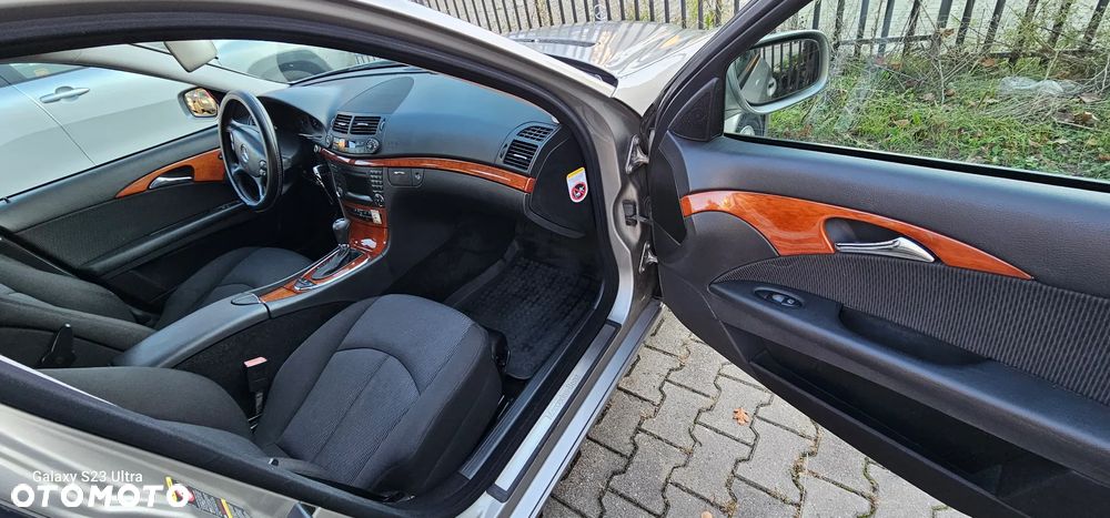 Mercedes-Benz Klasa E - 16