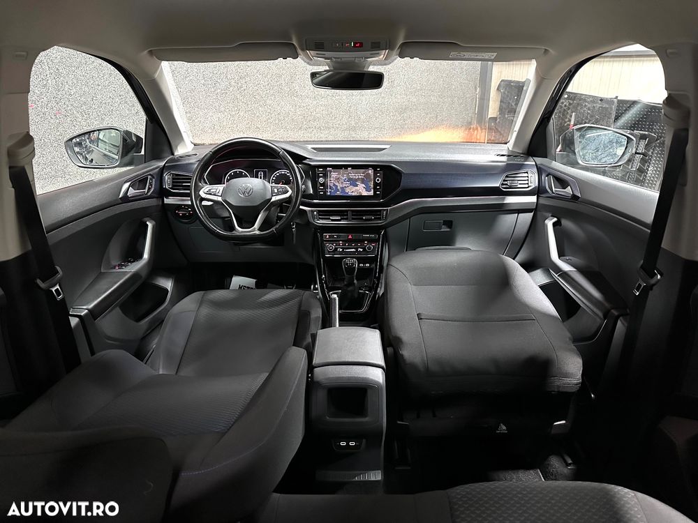 Volkswagen T-Cross - 6